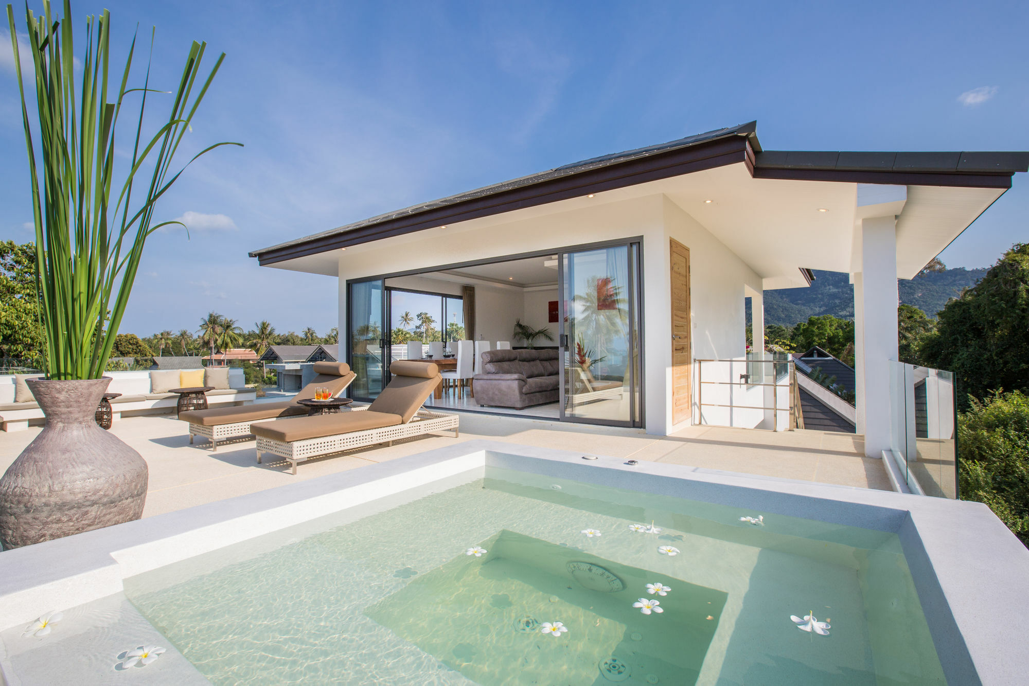 Ban Tai Estate Villas Mae Nam Bagian luar foto